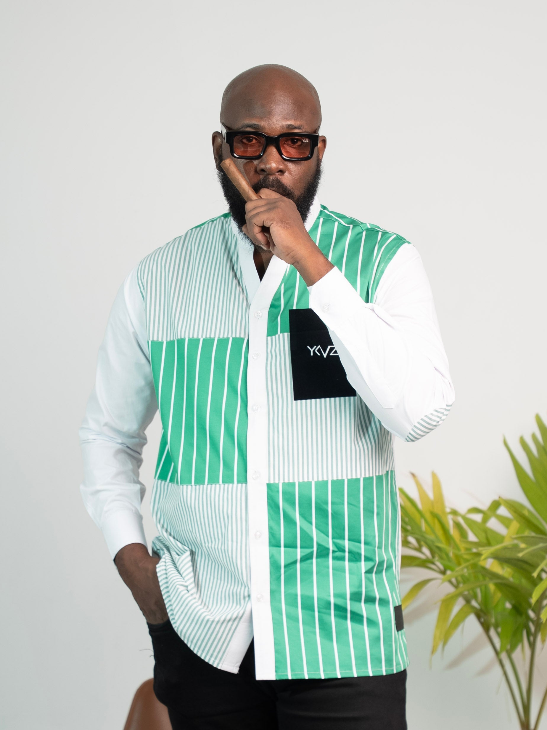 Chemise HARMONIA I - Grafique Vert Blanc|Signature Classique Noire