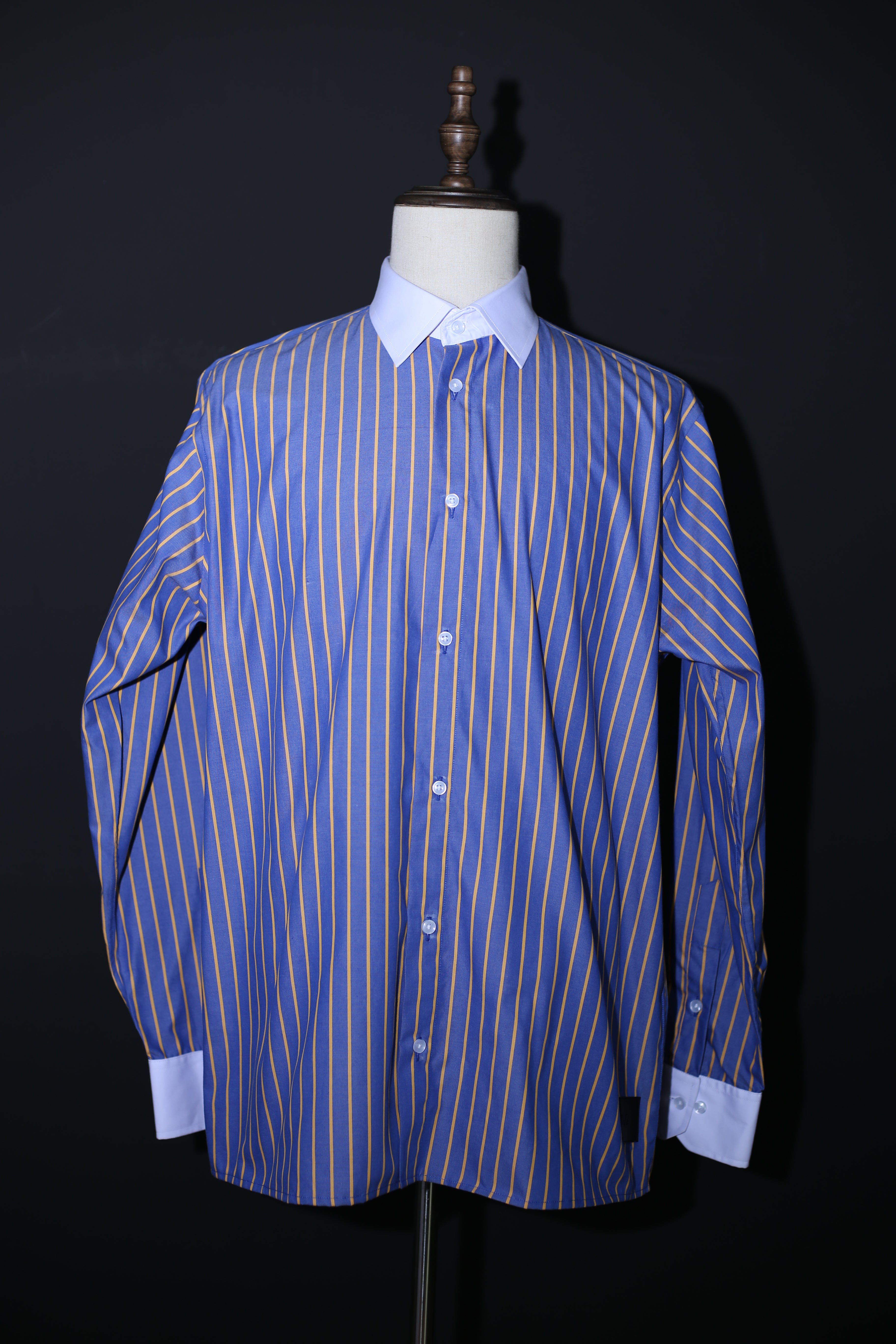 Camisa Wall Street às riscas em azul e amarelo