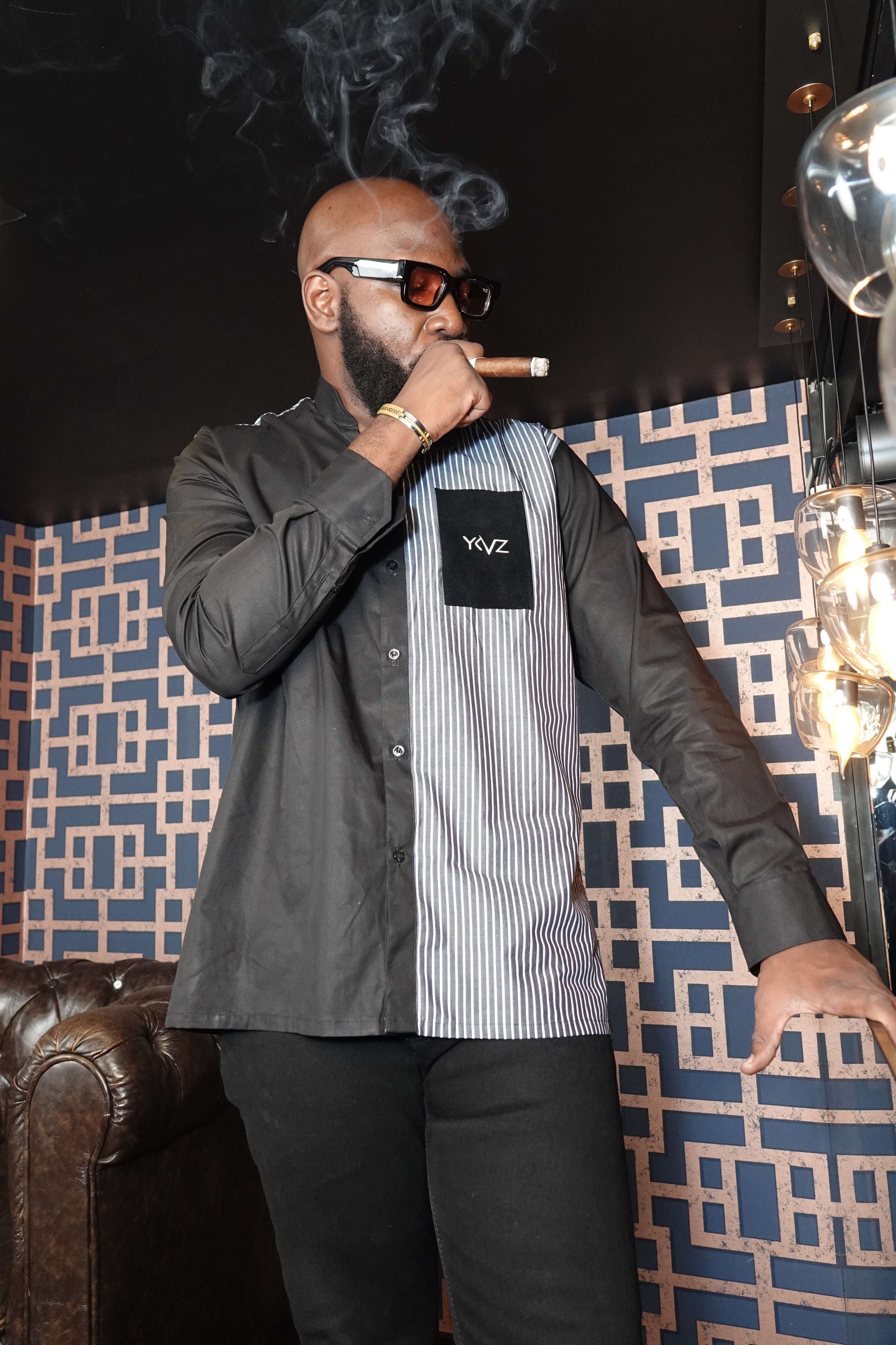Chemise OSLO III – Bicolore Noire & Rayures Blanc/Noire | Signature Classique Noire
