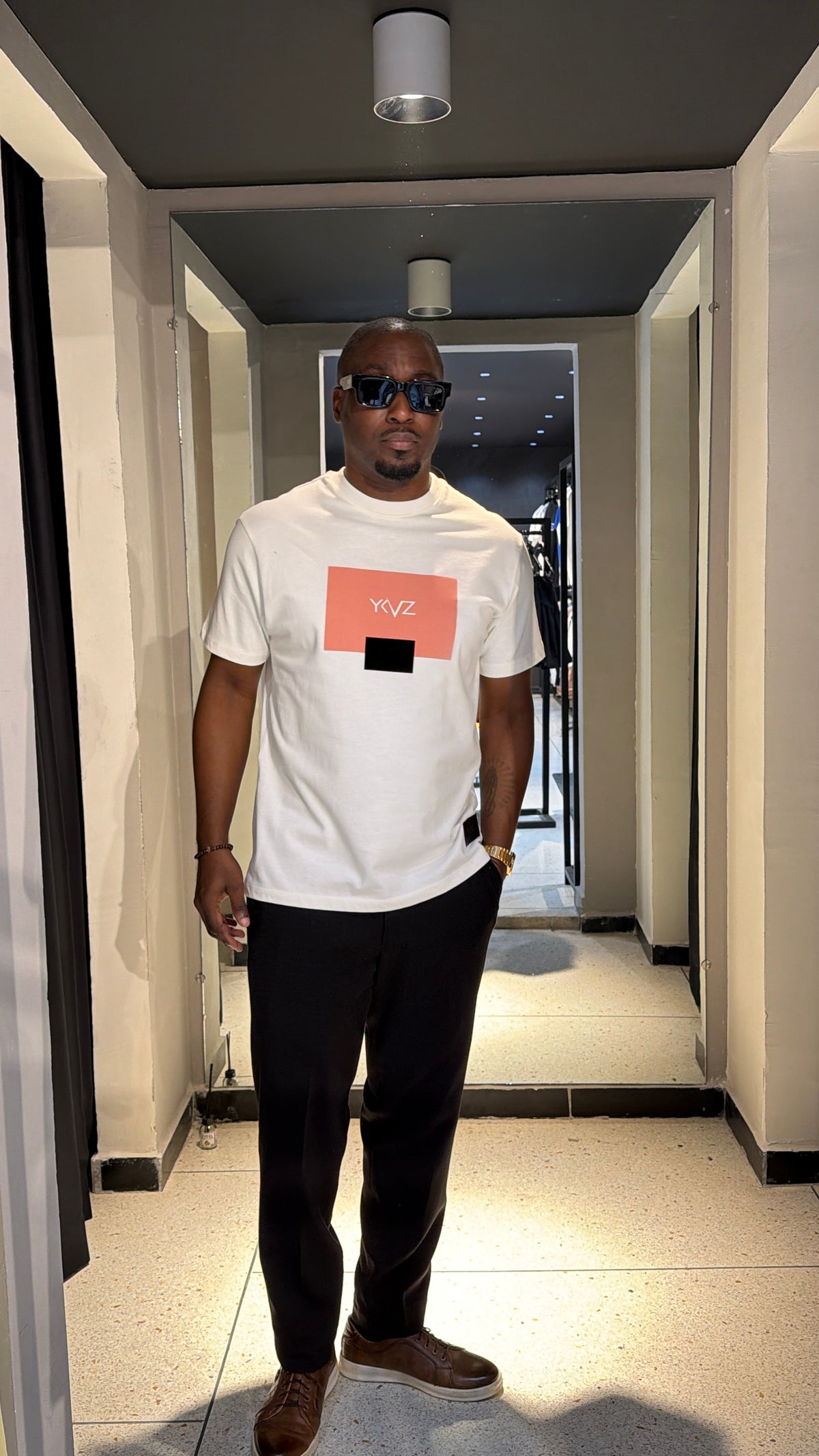 T-shirt _Blanc| Signature YKVZ Rose