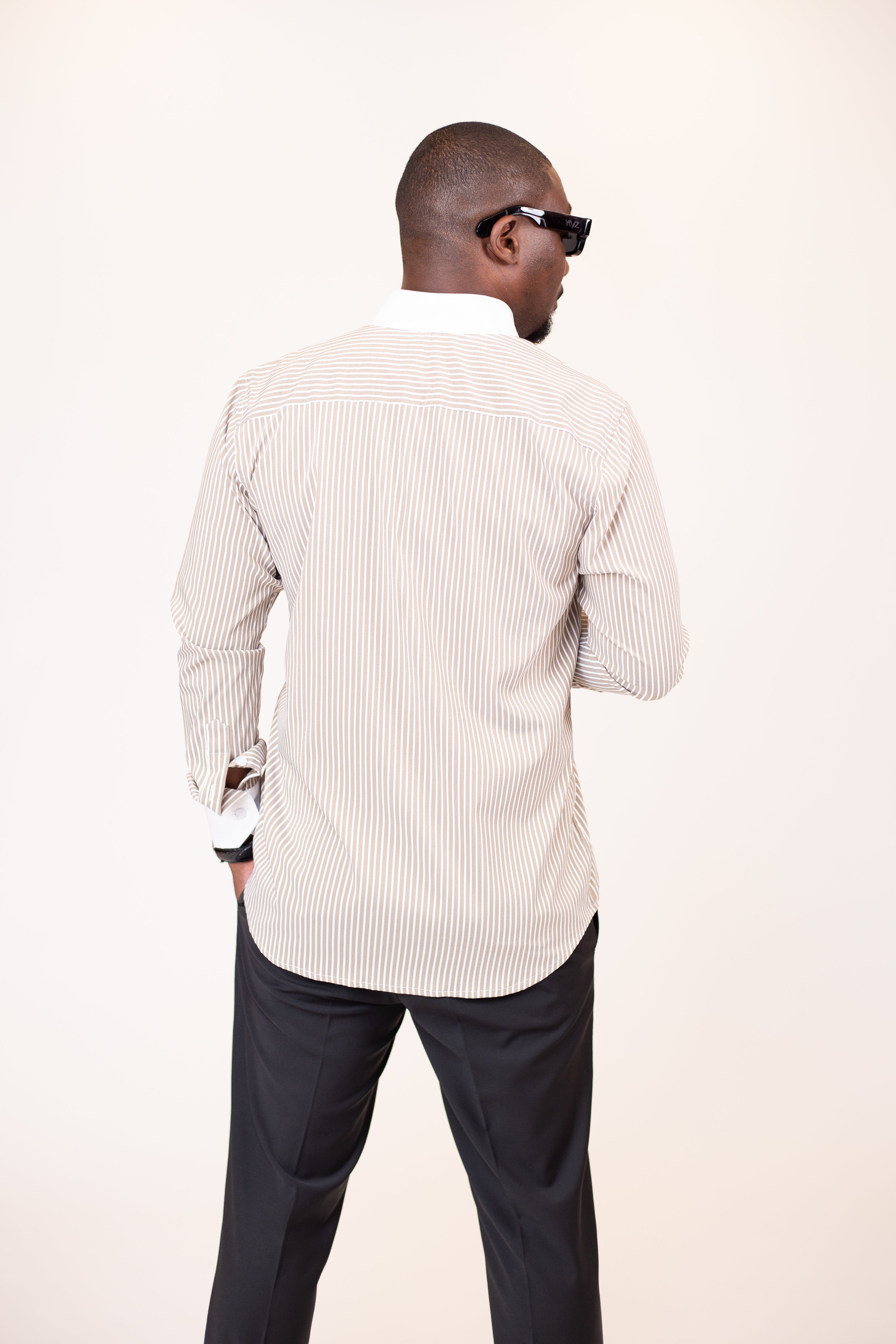 Chemise Oslo Signature Classique – Rayures Marron & Blanc